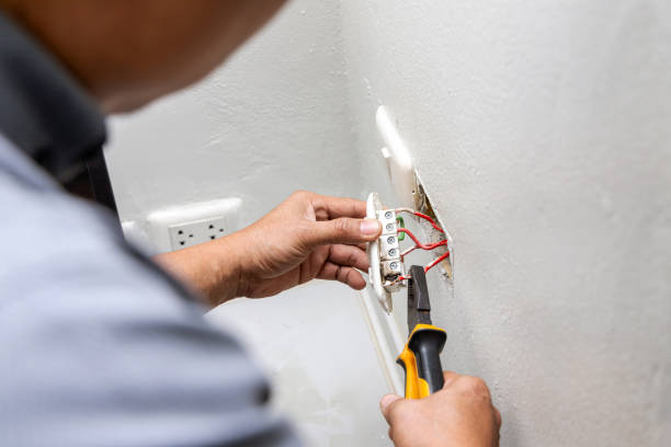 Best Affordable Emergency Electrician  in Lake View, AL